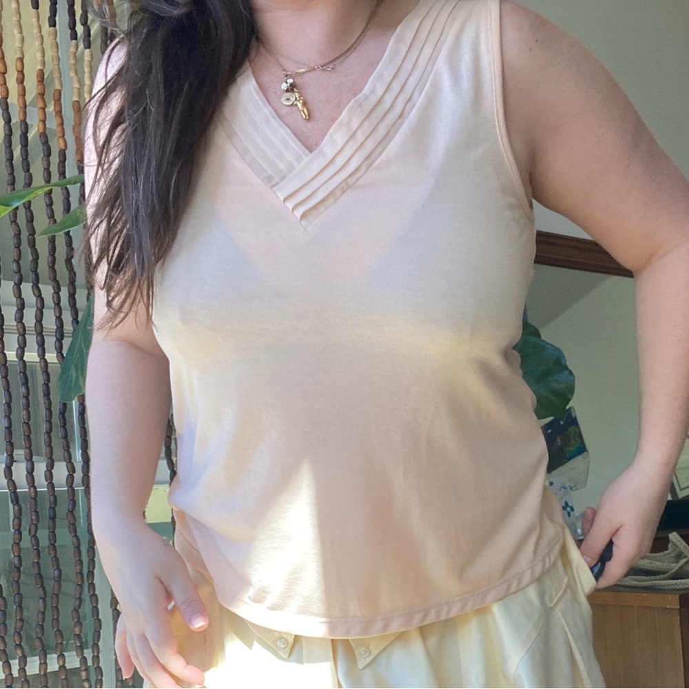 Peach v neck top